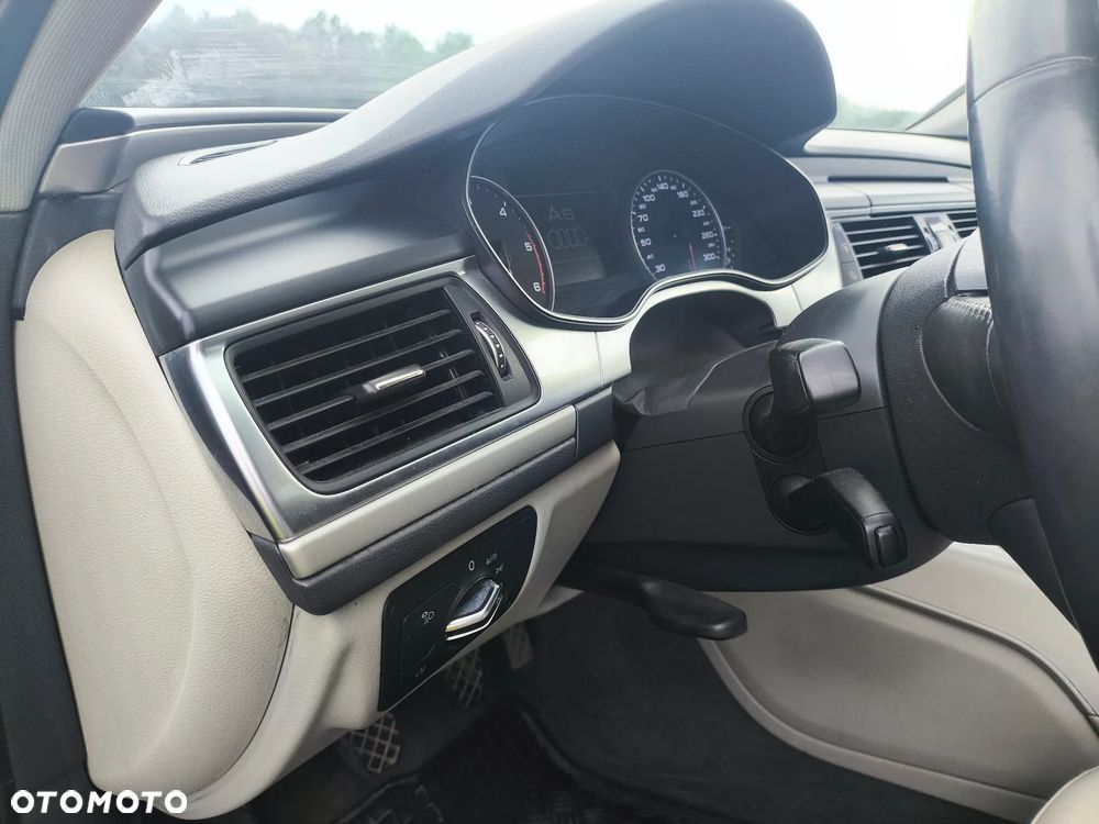 Audi A6 Avant 2.0 TDI Ultra - 18