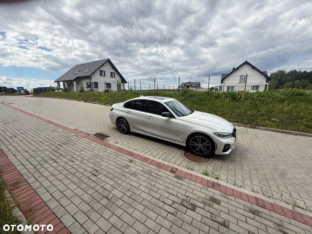 BMW Seria 3 330i M Sport sport - 4