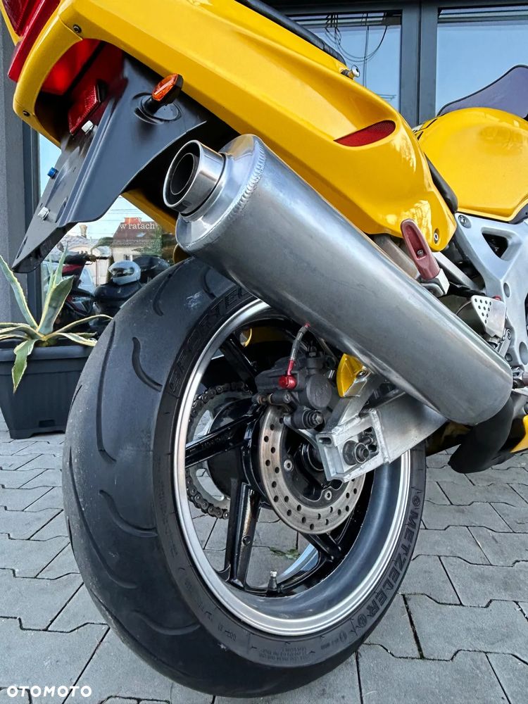 Honda CBR - 15