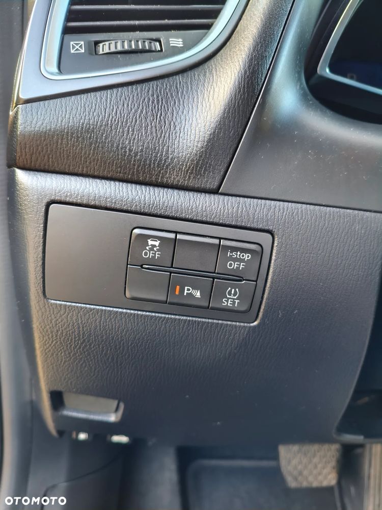 Mazda 3 2.0 Skypassion EU6 - 12