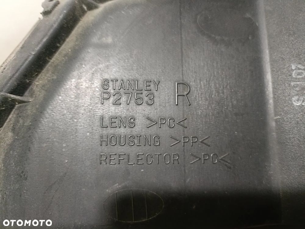 SUBARU JUSTY III G3X 04-07 r. LAMPA PRAWY PRZÓD PRAWA PRZEDNIA PP EU + - 9