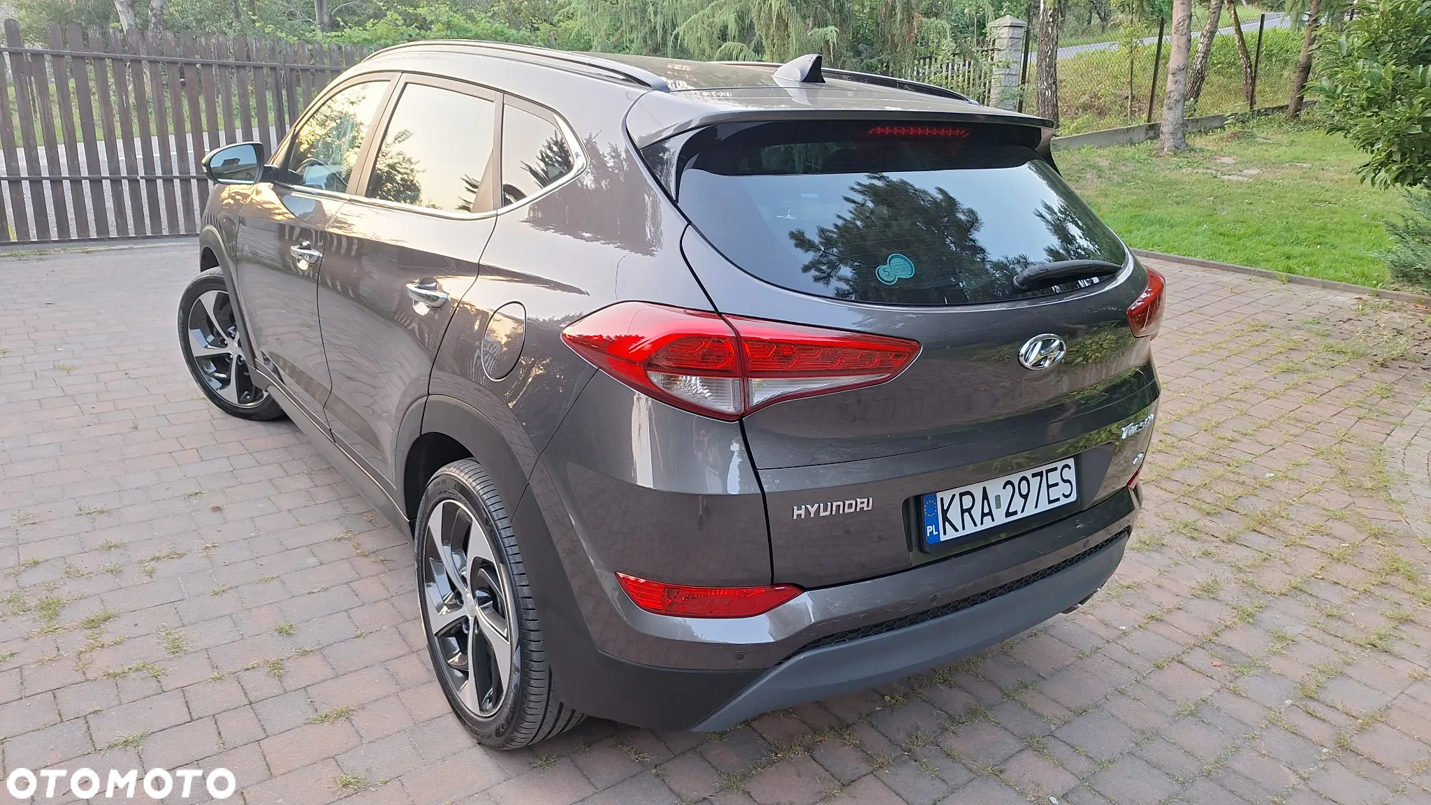 Hyundai Tucson 2.0 CRDi 4WD Automatik Advantage - 27