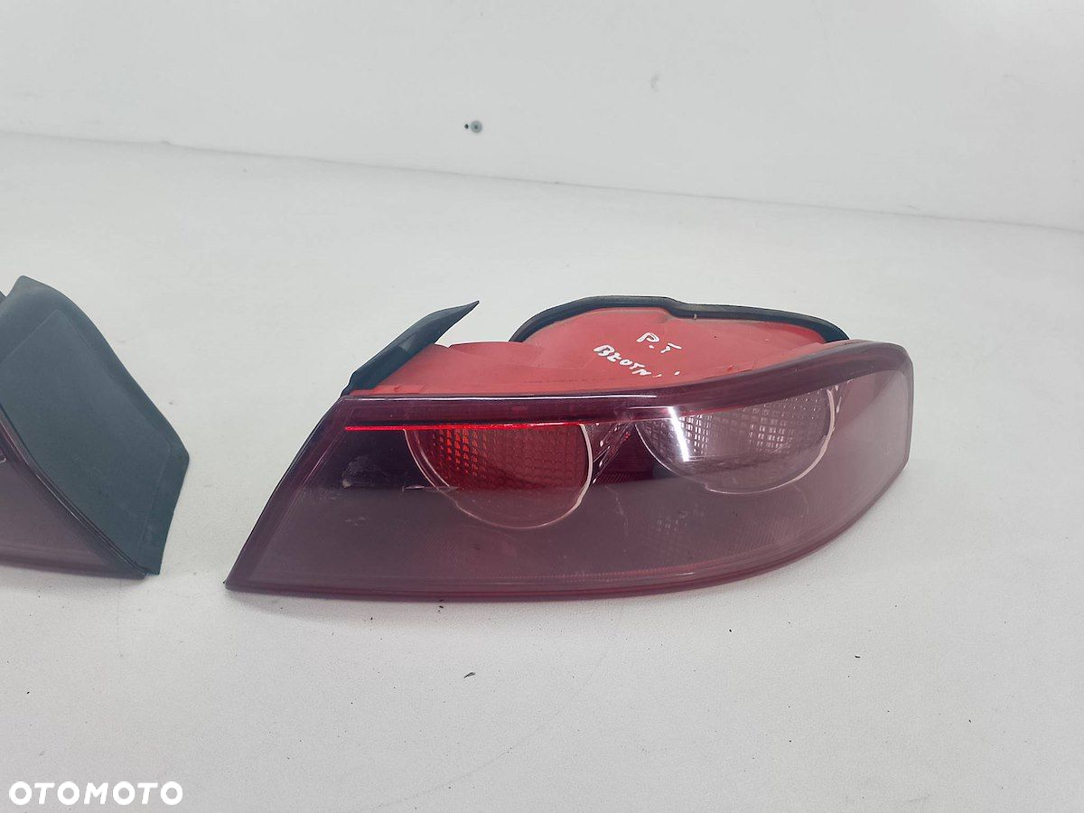 LAMPY TYŁ KOMPLET ALFA ROMEO 159 F939532802 SEDAN - 3