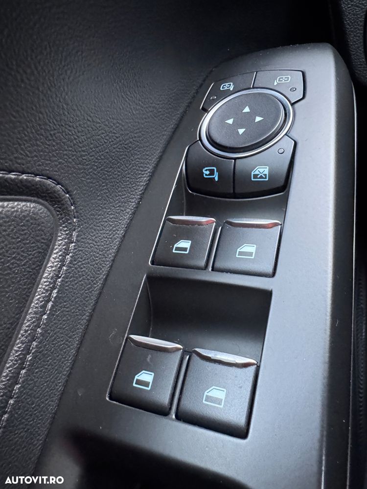 Ford Focus 1.5 EcoBlue Connected - 26