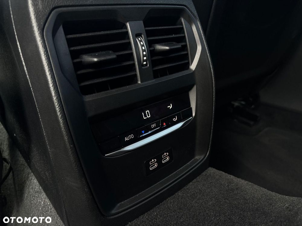 BMW Seria 4 420d xDrive mHEV M Sport - 17