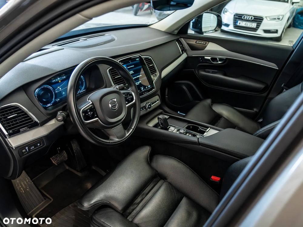 Volvo XC 90 T8 AWD Twin Engine Geartronic RDesign - 11