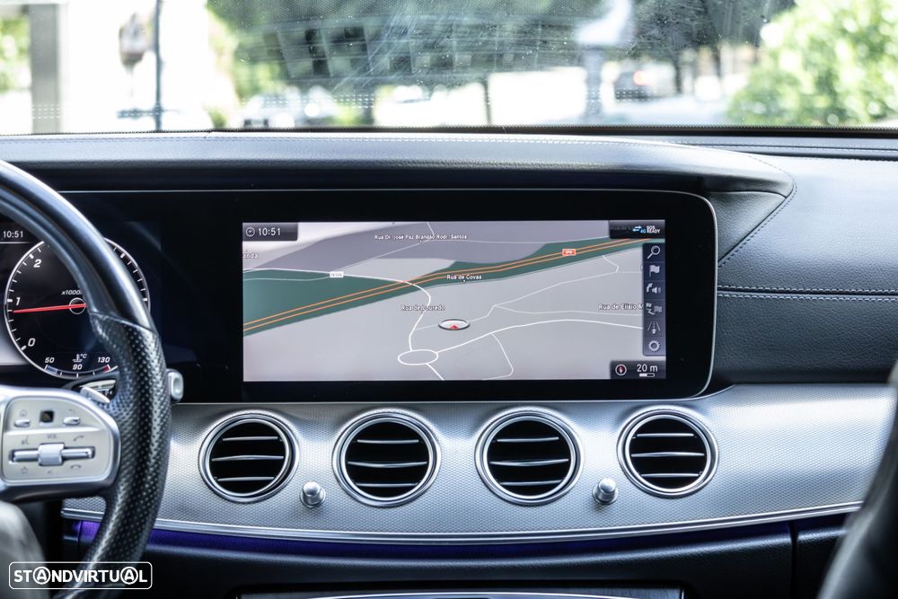 Mercedes-Benz E 220 d AMG Line - 33