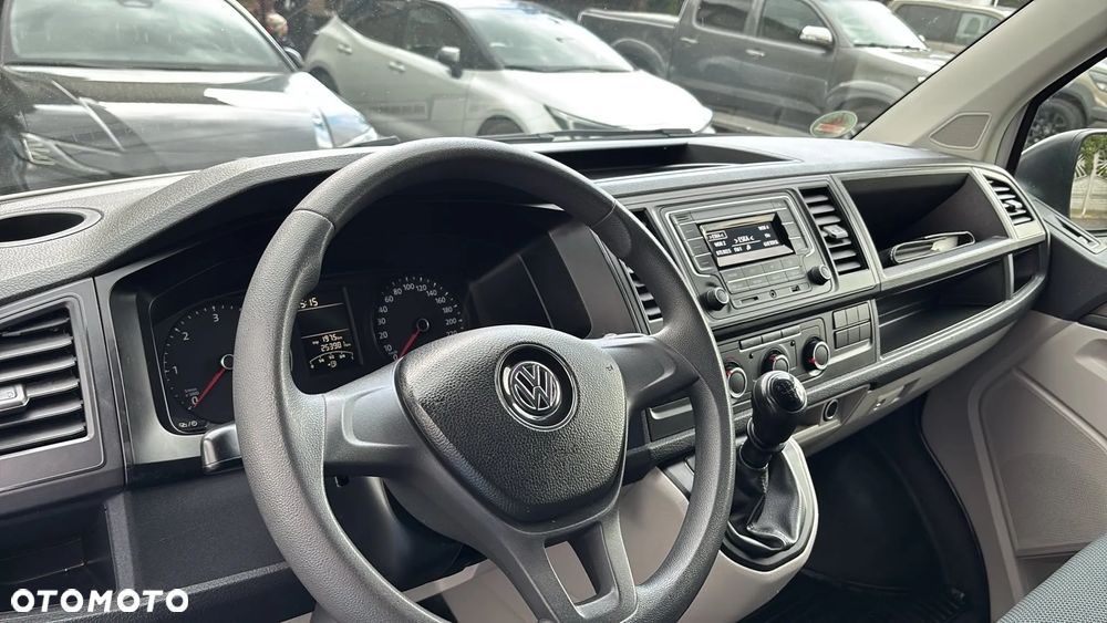 Volkswagen Transporter - 14