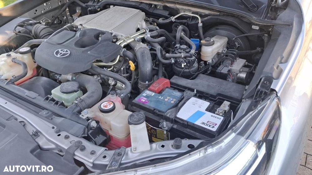 Toyota HILUX - 3