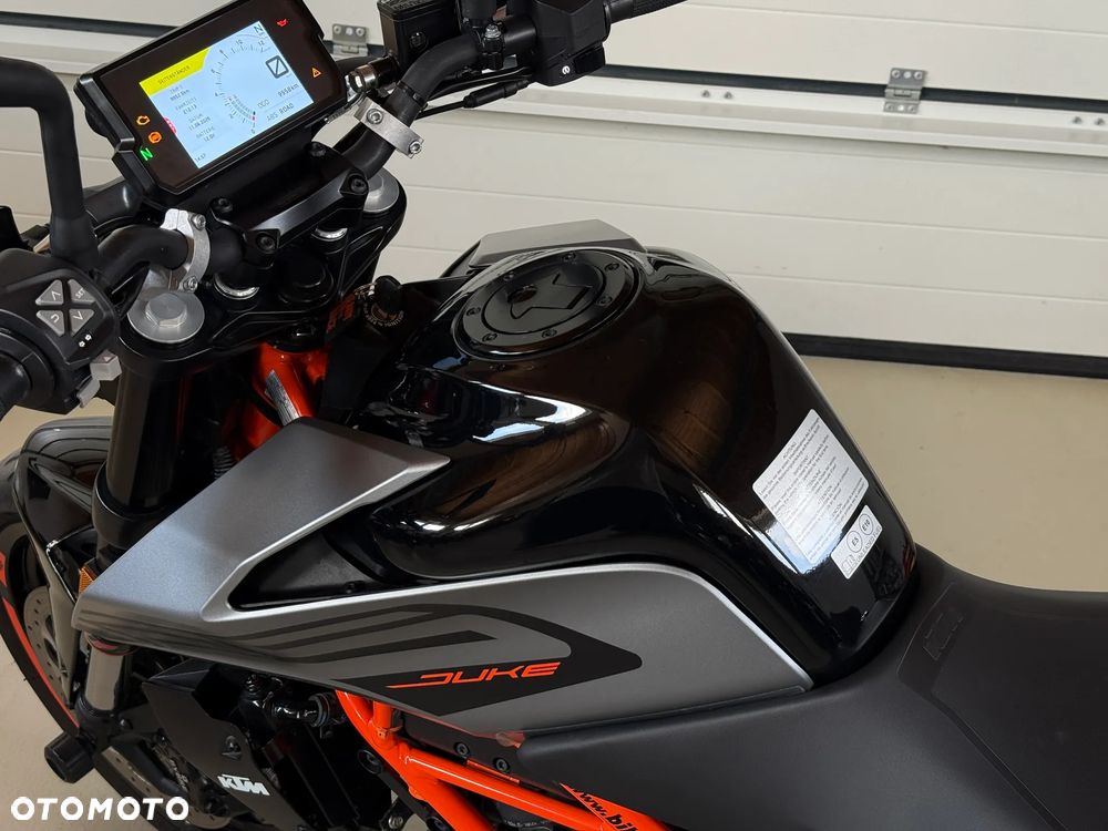 KTM Duke 125 - 36