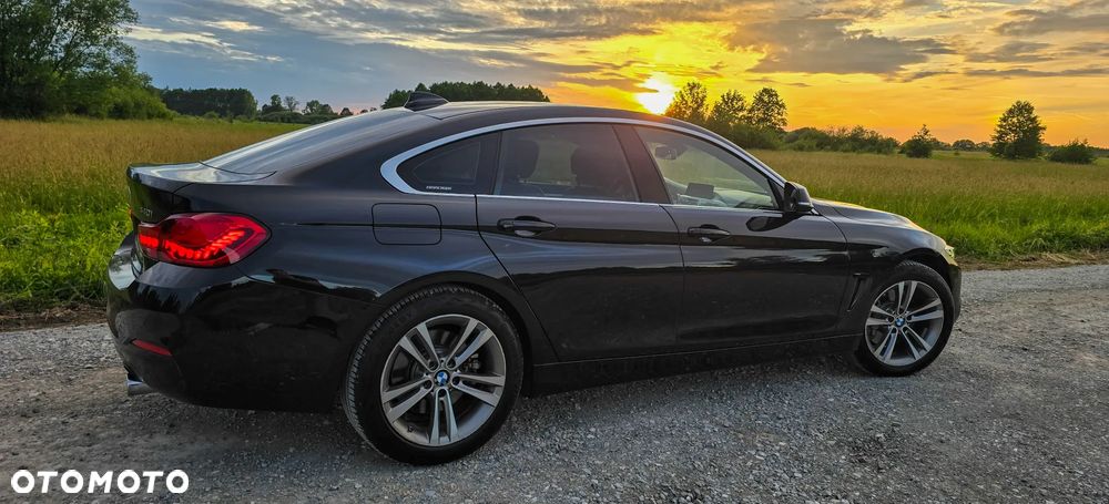 BMW Seria 4 440i GPF xDrive Luxury Line sport - 9