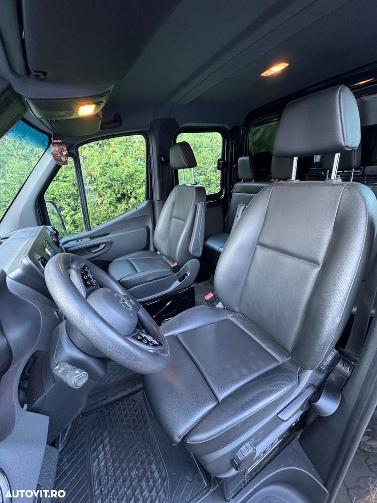 Mercedes-Benz Sprinter - 14