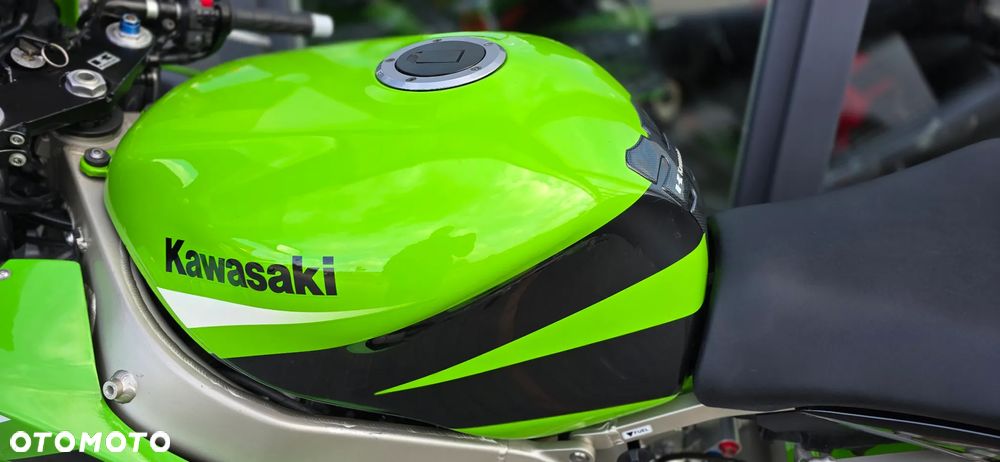Kawasaki ZX - 30