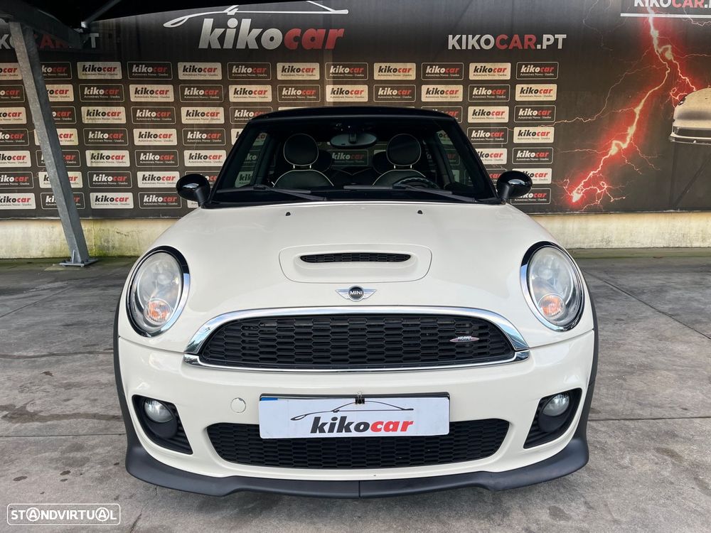 MINI 3 Portas Cooper D - 3