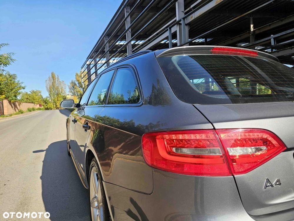 Audi A4 Avant 2.0 TDI Quattro S tronic - 6
