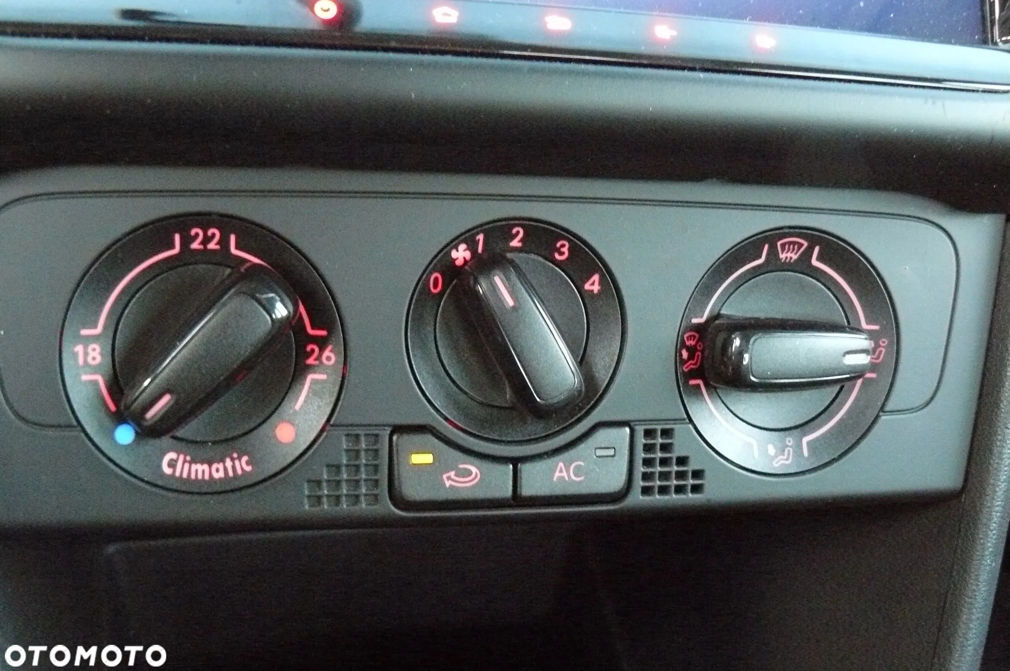 Volkswagen Polo - 24