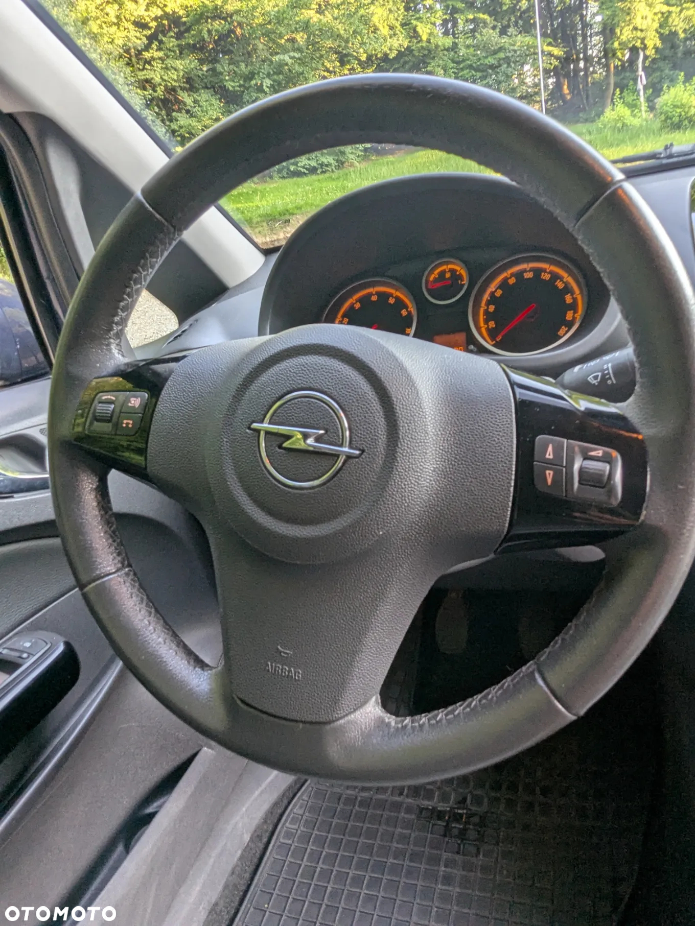 Opel Corsa - 19