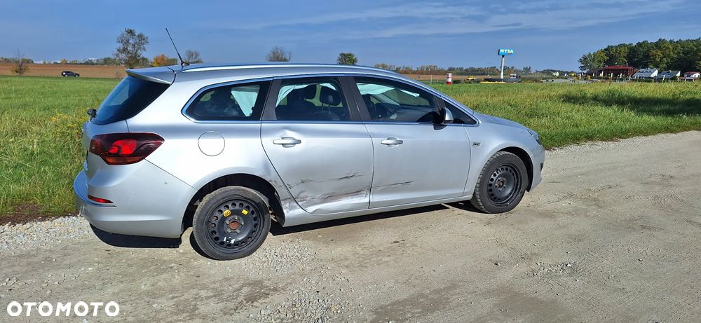 Opel Astra 1.6 D (CDTI) Sports Tourer Business - 3