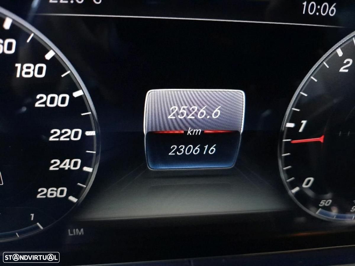 Mercedes-Benz E 220 d AMG - 6