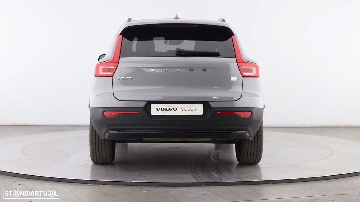Volvo XC 40 - 6