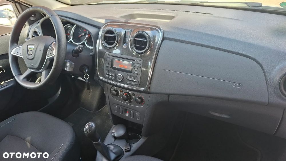 Dacia Sandero SCe 75 Essential - 12