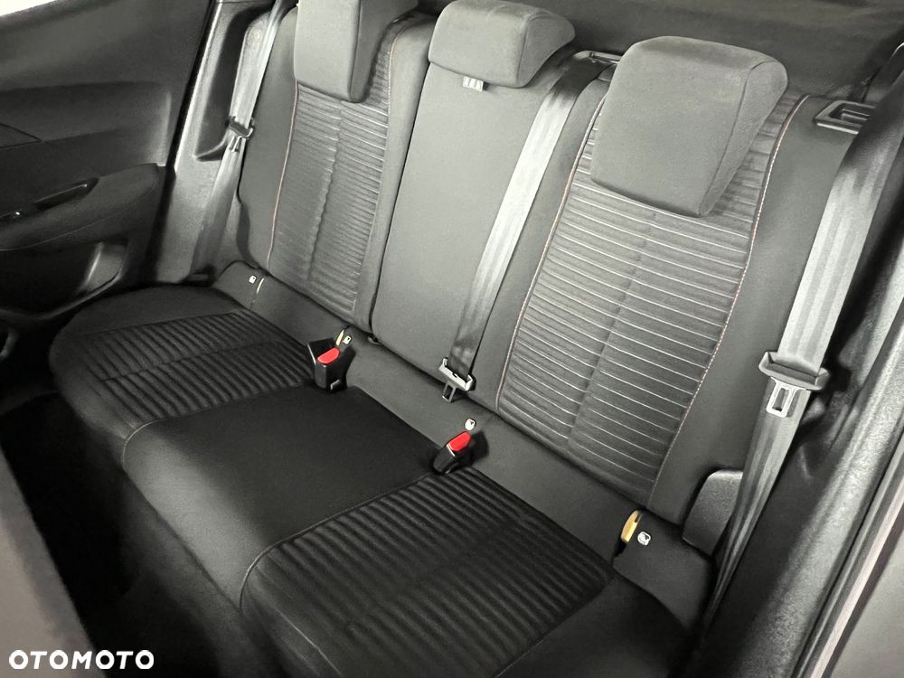 Peugeot 2008 - 26