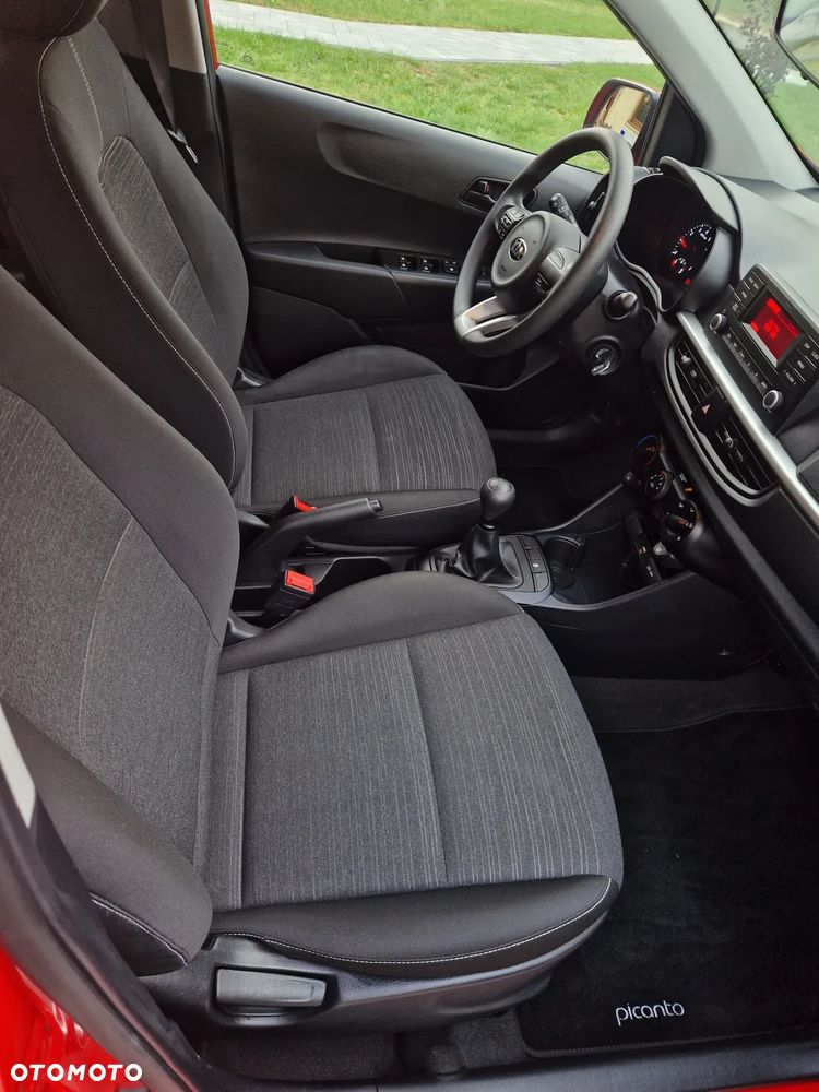 Kia Picanto 1.0 L - 5