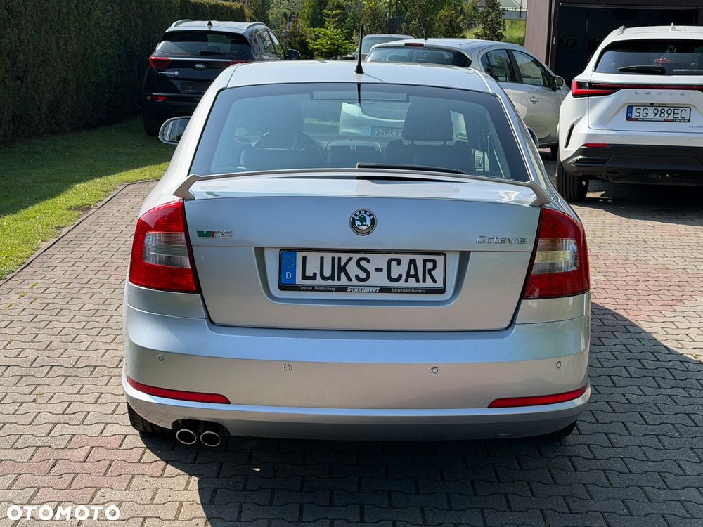 Skoda Octavia 2.0 TSI RS - 6