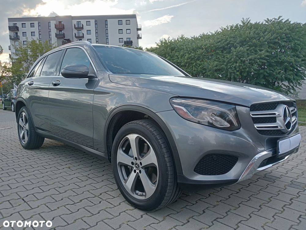 Mercedes-Benz GLC - 23