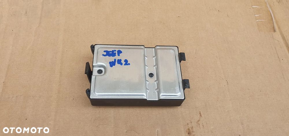 Moduł sterownik klapy bagażnika Jeep Grand Cherokee IV WK2 05026480AN - 4