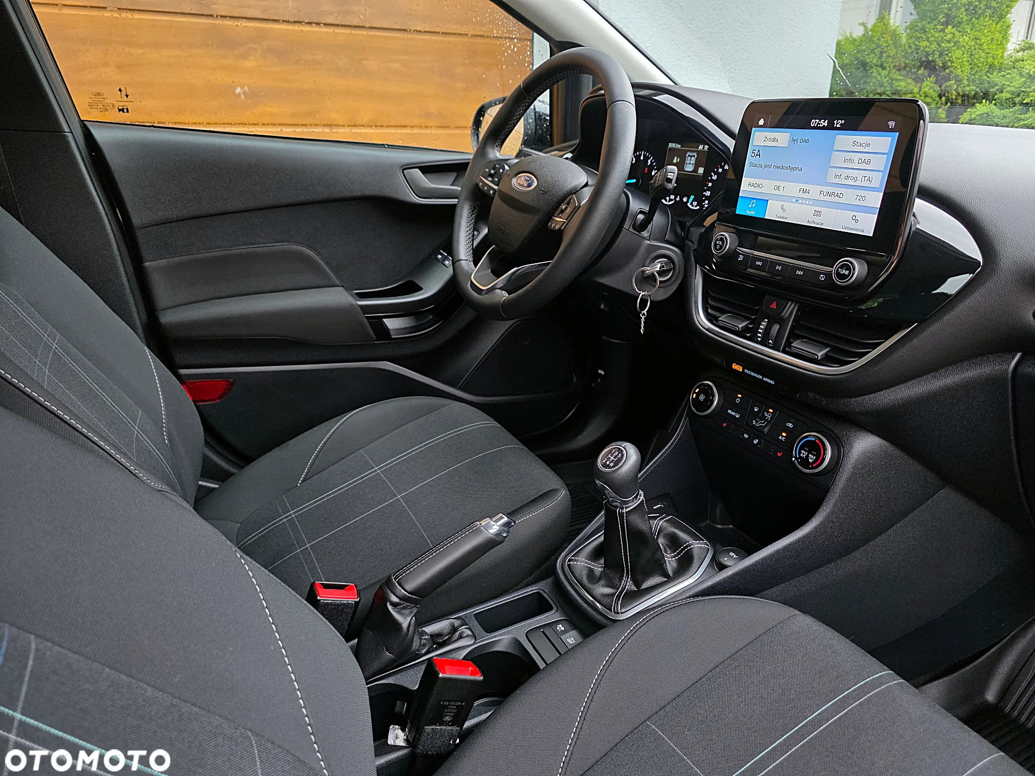 Ford Fiesta 1.1 S&S COOL&CONNECT - 19