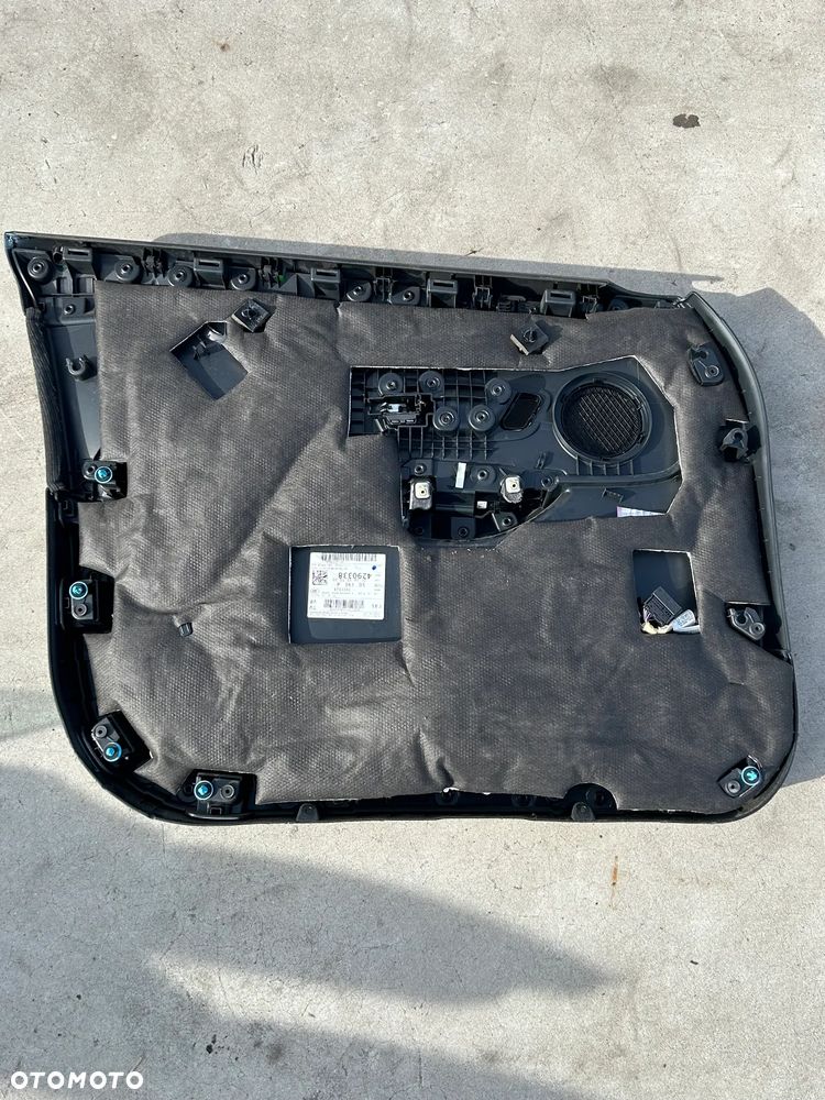 BOCZEK TAPICERKA DRZWI PRAWE PRZÓD BMW F45 EUROPA - 2