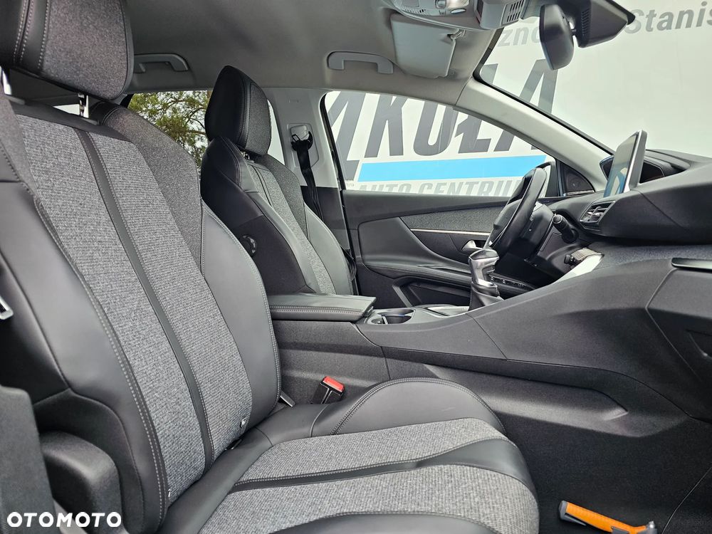 Peugeot 3008 PureTech 130 Stop & Start GPF Allure - 14