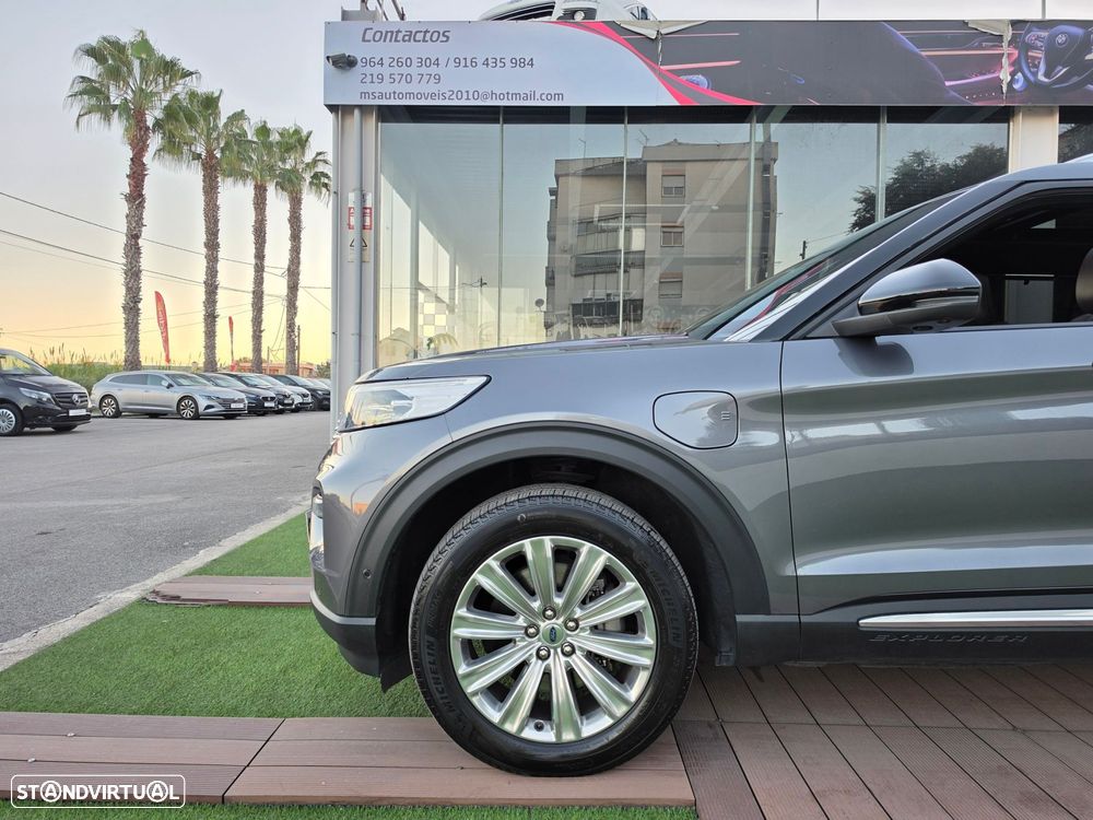 Ford Explorer - 12