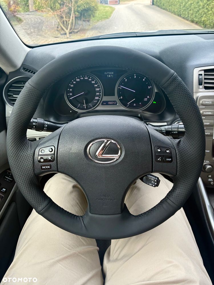Lexus IS 220 D Sport - 10