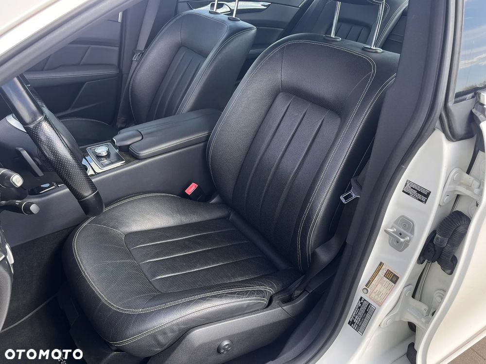Mercedes-Benz CLS 500 4Matic 7G-TRONIC - 10