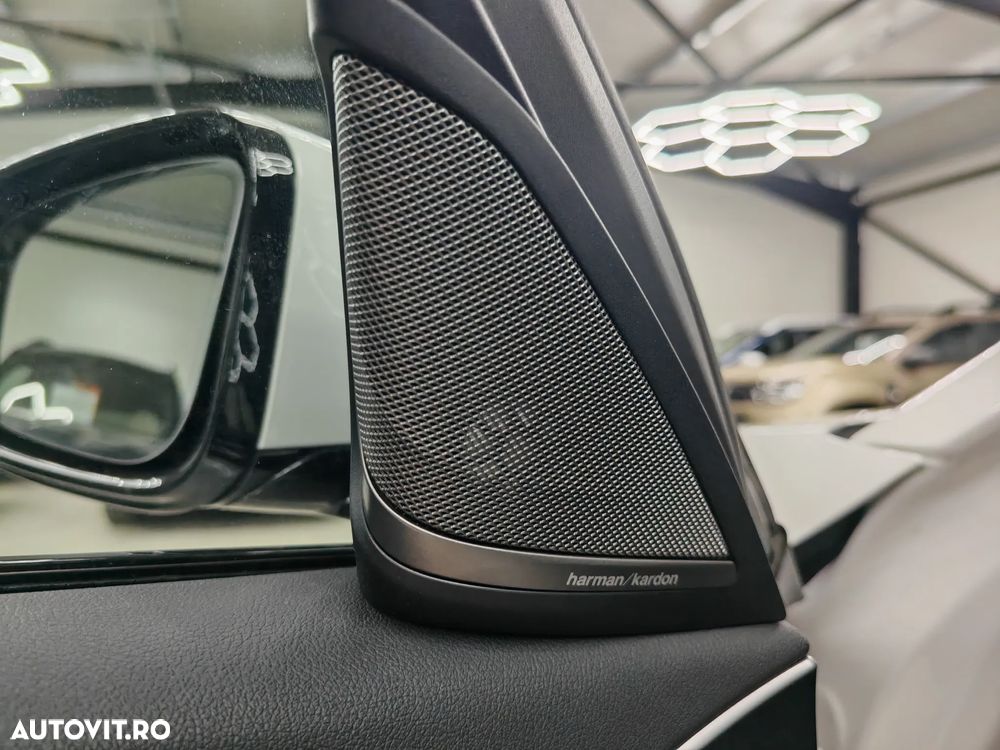 BMW Seria 5 530i AT MHEV - 18