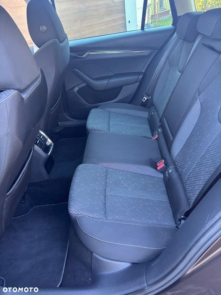 Skoda Octavia 1.5 TSI ACT Style - 10