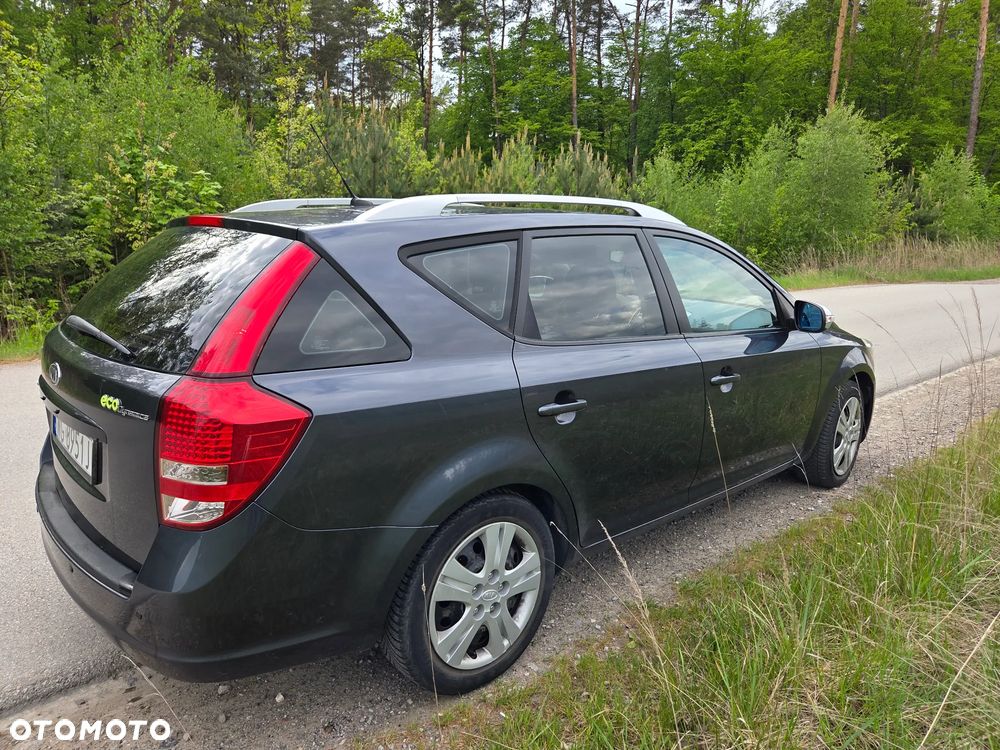 Kia Ceed 1.6 Crdi Comfort + - 2