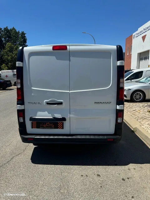 Renault TRAFIC H1L1 DCI 120 Grande Conforto - 21