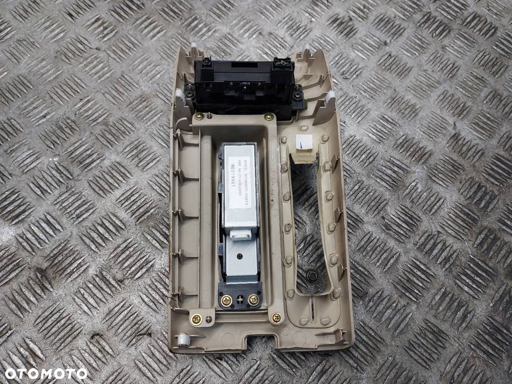 PANEL STEROWANIA TOYOTA AVENSIS T25 86825-20010 - 3