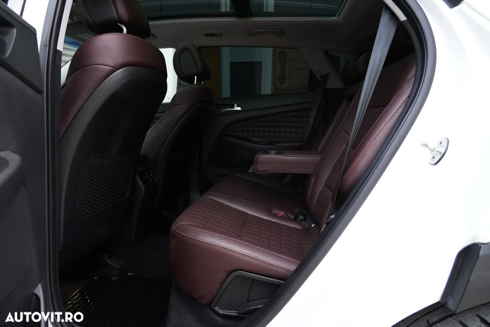 Hyundai Tucson 2.0 CRDI 4WD Automatik Premium - 10