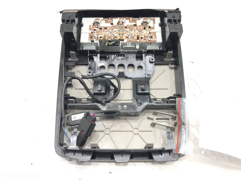 LAMPA SUFITOWA  OPEL INSIGNIA A Sports Tourer (G09) 2008 - 2017 2.0 CDTI (35) 96 kW [131 KM] olej - 3