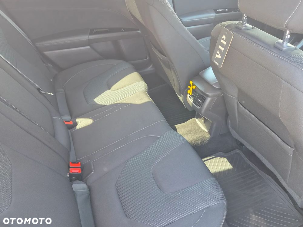 Ford Mondeo 2.0 TDCi Titanium - 29
