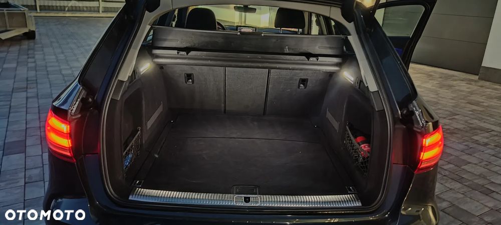 Audi A4 Avant 2.0 TDI - 11