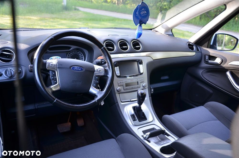 Ford S-Max 2.0 TDCi DPF Champions Edition - 17