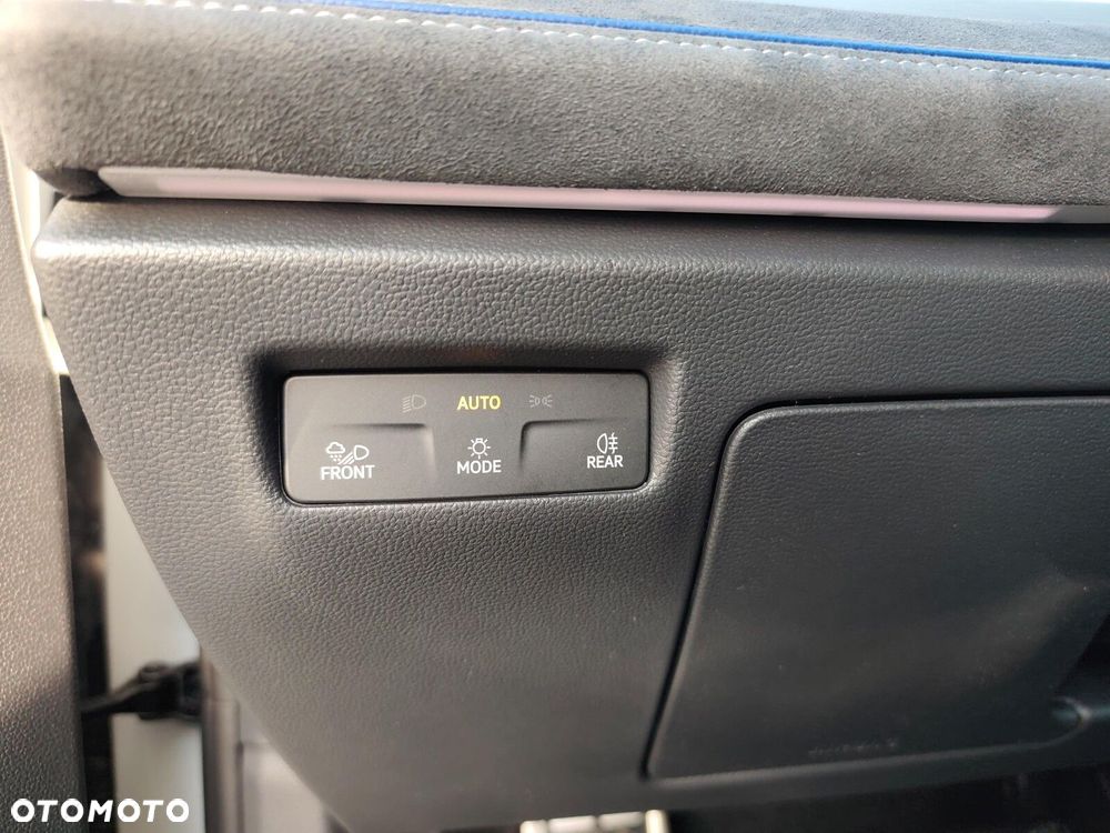 Volkswagen Passat - 23