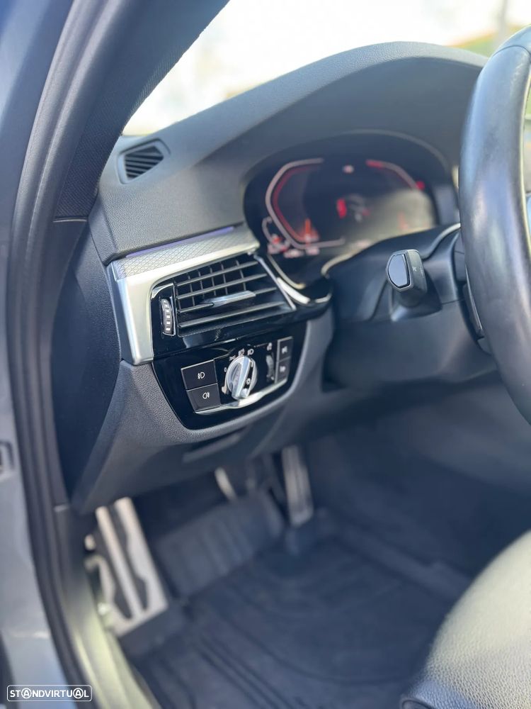 BMW 520 d Pack M Auto - 22