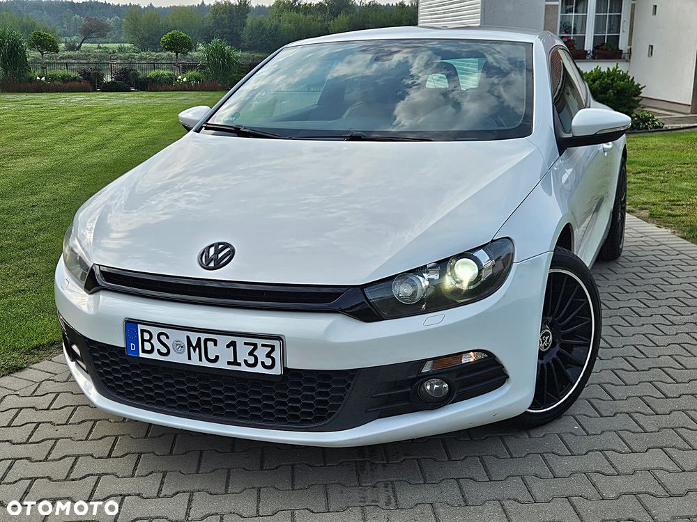Volkswagen Scirocco 1.4 TSI DSG - 17