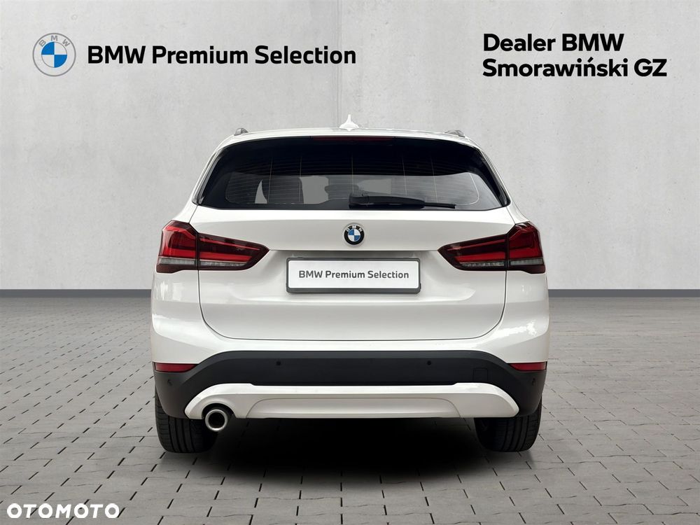 BMW X1 sDrive18i - 25